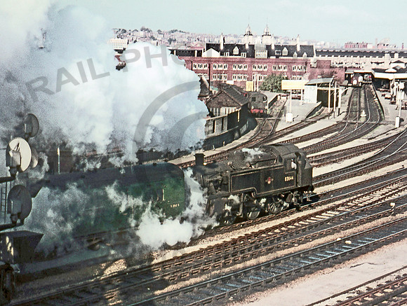 82044 Bristol   0965  RW2771
