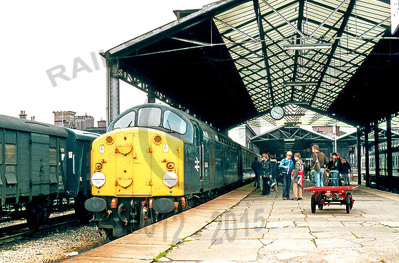 40044_Chester_280680_GE2454 - Copy