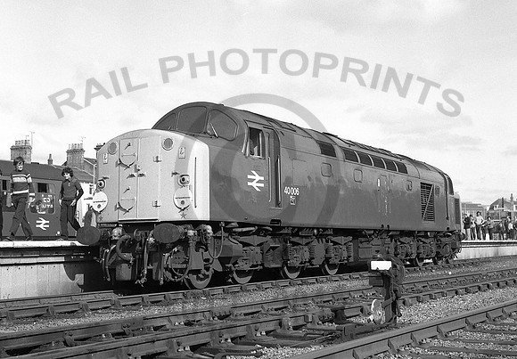40006-Lowestoft- 290979-RP733