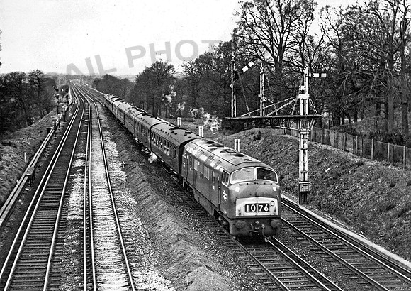 D831 app Weybridge 040367 GE831