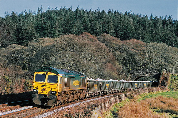 66624 Fowey Valley 0410 RPC001