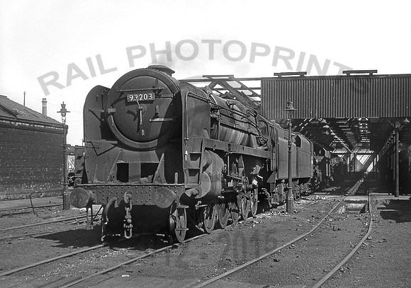 92203-HeatonMersey-200867-JC057Bw-1