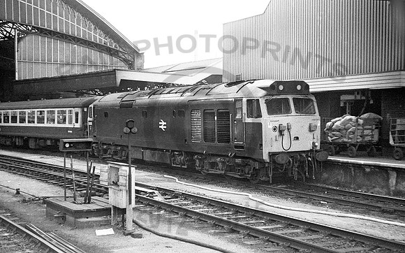 50005-Bristol-210877-JC001
