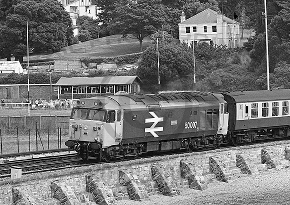 50007-Y-Shaldon-060883-JC862