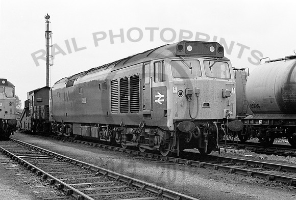 50044-Westbury-140578-JC2