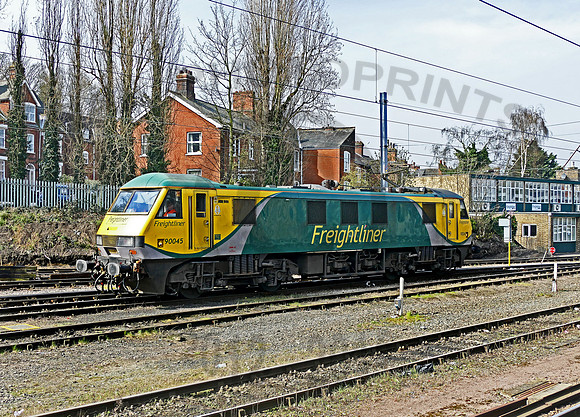 90045 Ipswich 110416 JC397