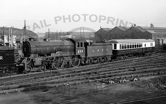 253 Darlington Works  with Railcar Cleveland 1935 CD253