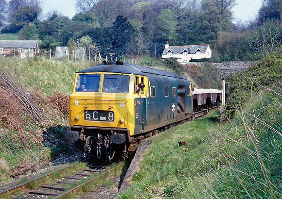 D7094-Y-NetherhopeHalt-050571-DCC390
