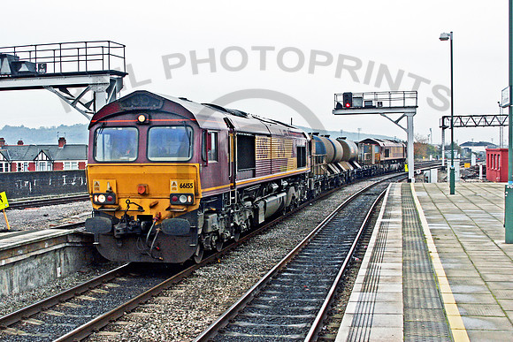 66155-Y-Cardiff-071205-JC22