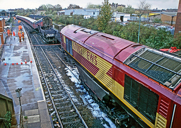 67002-Y-LawrenceHill-011100-JC591