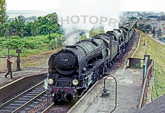 35007 Parkstone  020767  HB1619-1