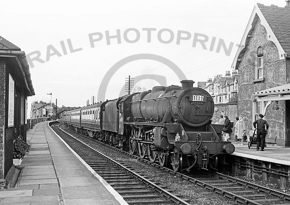 44708  Deganwy 220864 IT176