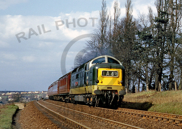 D9011 Yarm 0465 CD465