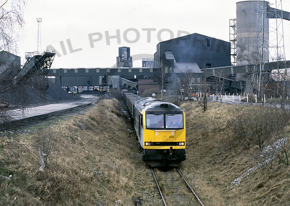 60004 Markham Colliery 050393 SJT305