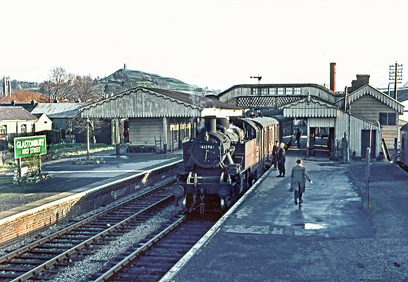 41296 Glastonbury & Street 111265 HB296