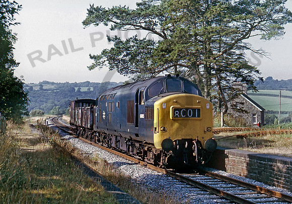 6885-Y-Llanpumsaint-010972--RPC312