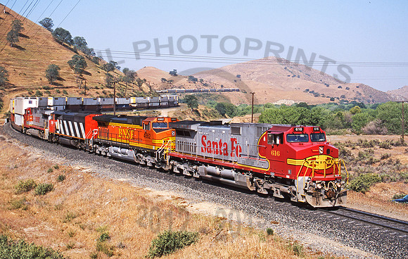 SF616 Caliente 160402  JC171