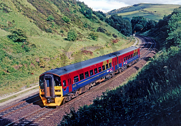 158778-Y-Buxworth-100604-JC50