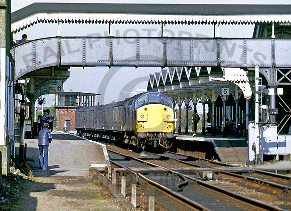 37075 March 280882 GE075