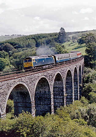 47489-Y-PinmoreViaduct-270884-JC195