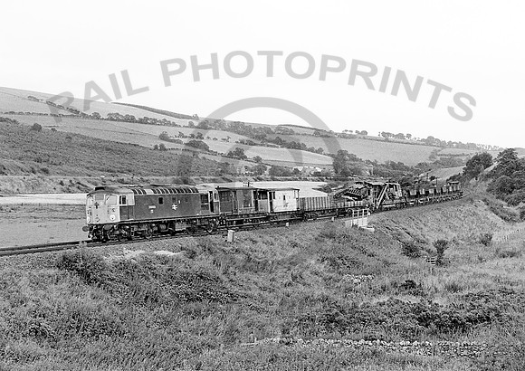26003-Y-Houndwood-270878-HB725