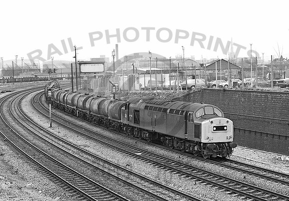 40145-DrDays-150283-JC852