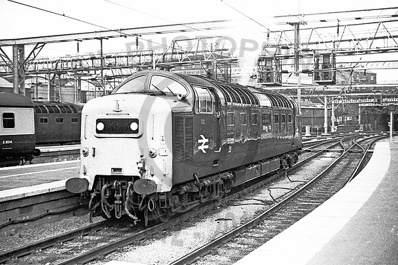 55022-KingsCross-120977-JC