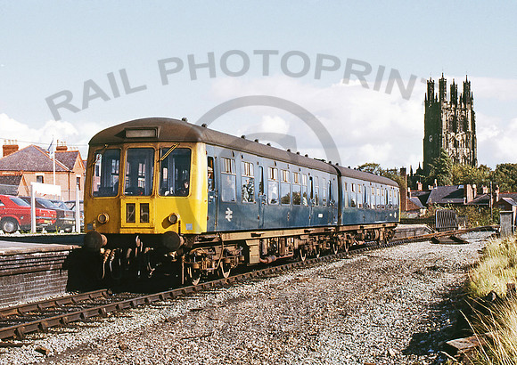 Class 108 Wrexham 1074 RPC597