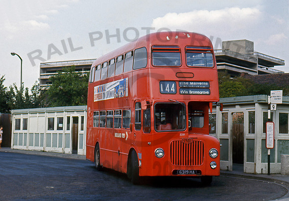 Midland Red 5319 where 1974  RPC202