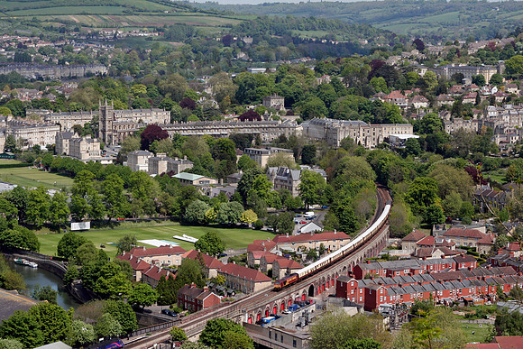 67012-Y-Bath-110505-JC012