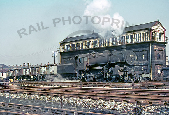 43019 Preston No5 280368 HB824