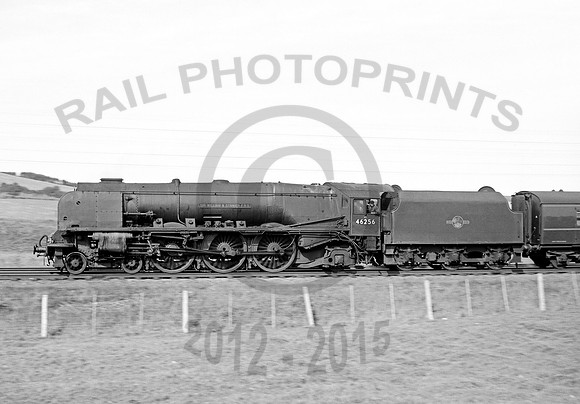46256 Thankerton 250660  DA058_edited-1