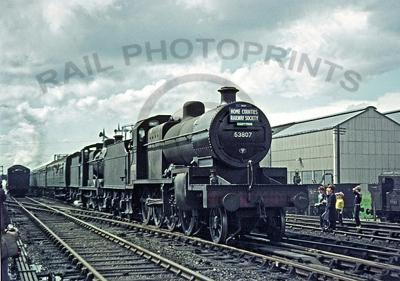 53807-Y-BathGP-070664-JC009