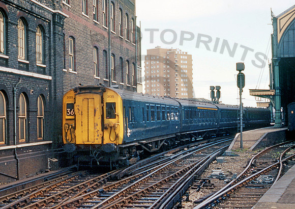 Class 404 3135 Brighton 0671 JV929