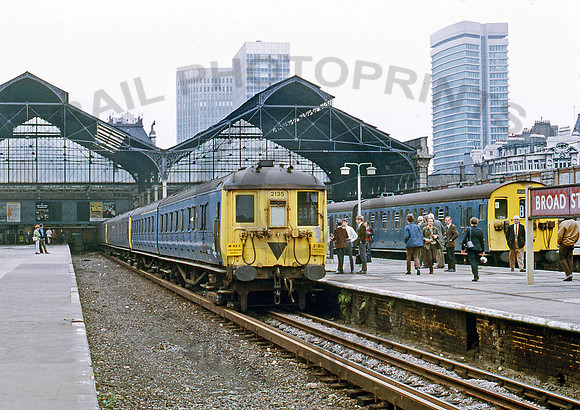 Class 401 2135 Broad Street 250971 JV369