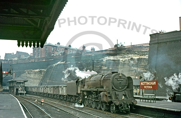 92191 Nottingham Victoria 110464 NS2003-10