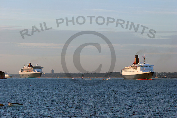 QE2 Calshot - Southampton Water 101008 PB008