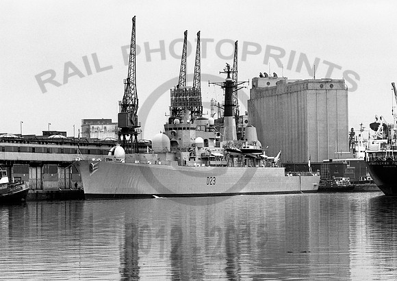 D23 Avonmouth Docks 121181 JC063