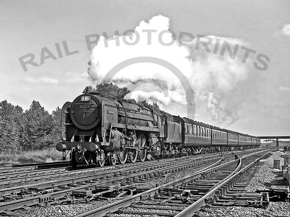 70014  Nr Bletchley 1964 DA014-1