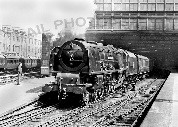 46220 Edinburgh Princes Street 1956 DA220