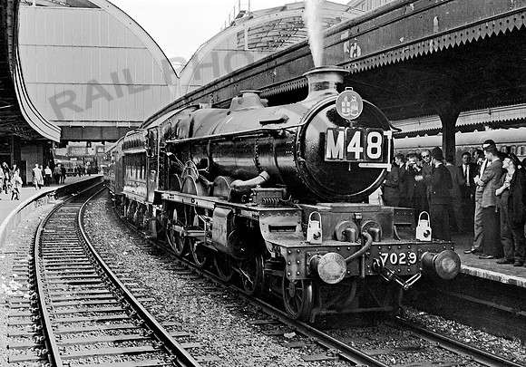 7029 Paddington  110665 HB65E895