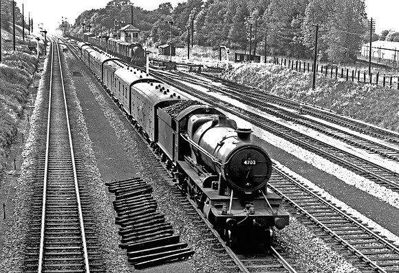 4703 Foxhall Junction 0760 DA703