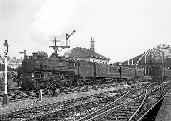 73052-Y-BathGP-1964-RPC421