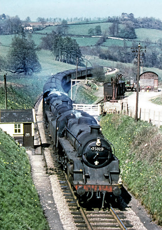 75023 - 73052 Midford 280462 HB471