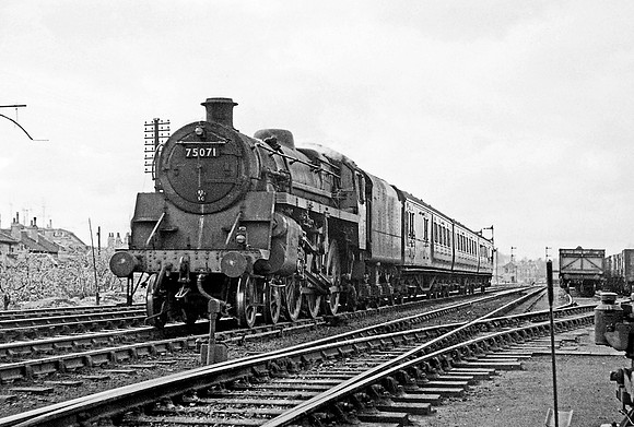 75071 Bath Green Park 150459  IT557