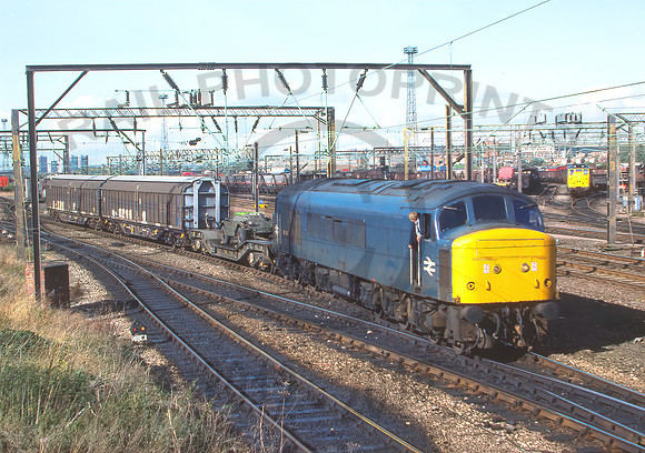 45054 Bescot 101083 BR963