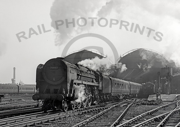 70052-Y-Manchester-0963-RPC812