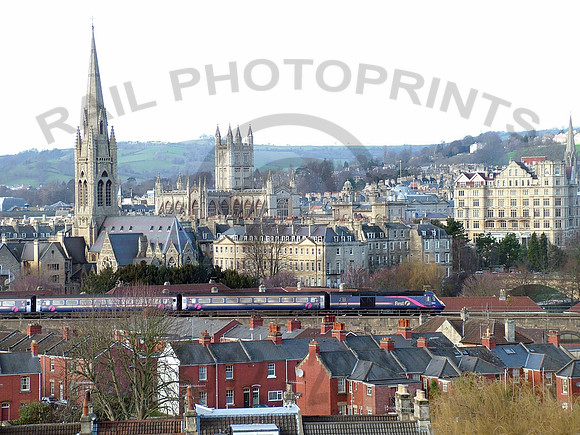 43024 Bath 040504 JC018
