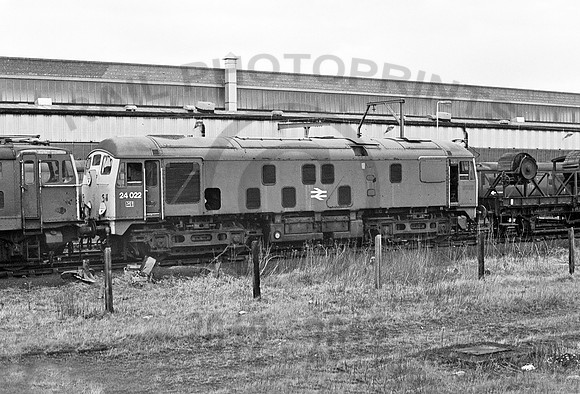 24022-Y-Reddish-260378-JC