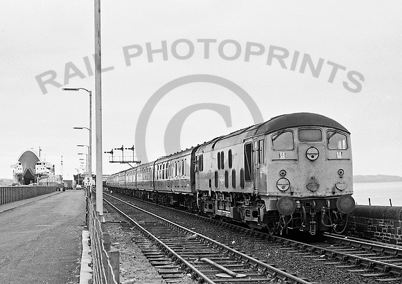 5096 Stranraer Harbour 050973 CR548